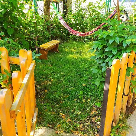 Guest House Shvelidze Borjomi Exterior photo