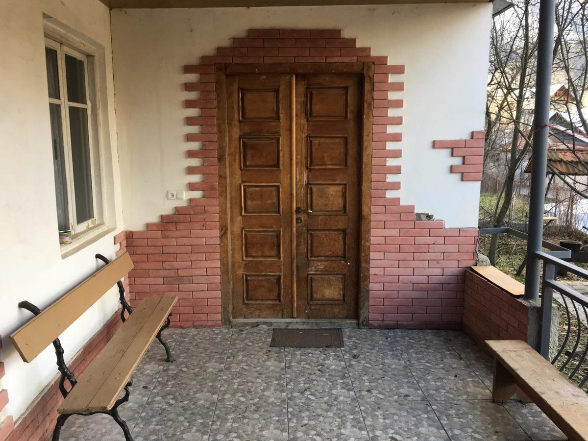 Guest House Shvelidze Borjomi Exterior photo