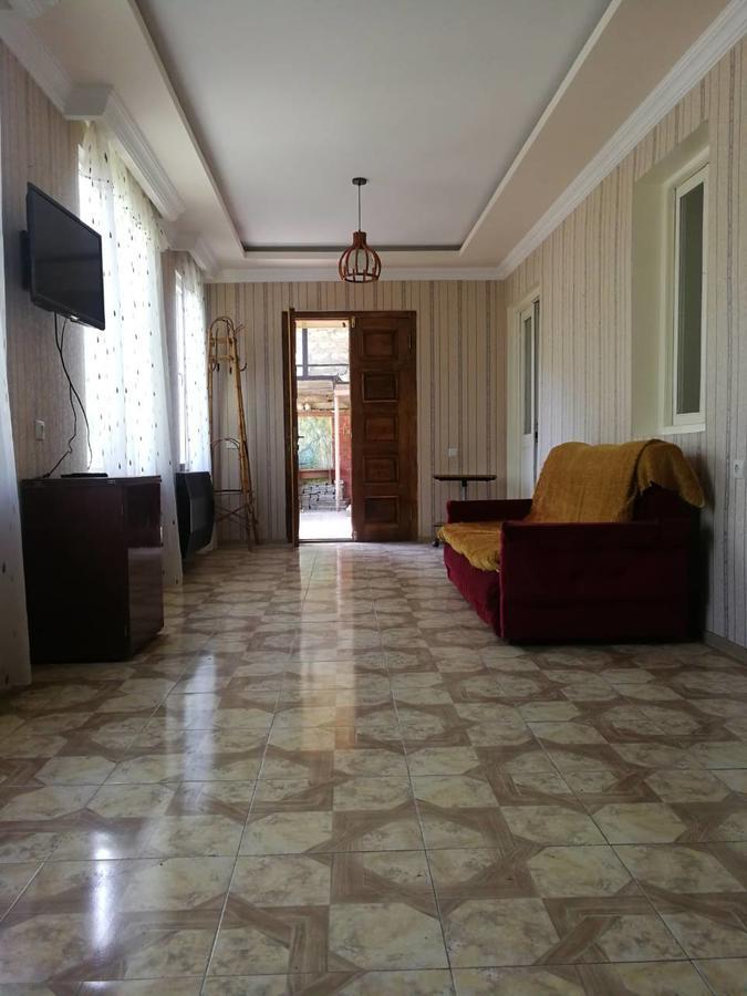 Guest House Shvelidze Borjomi Exterior photo